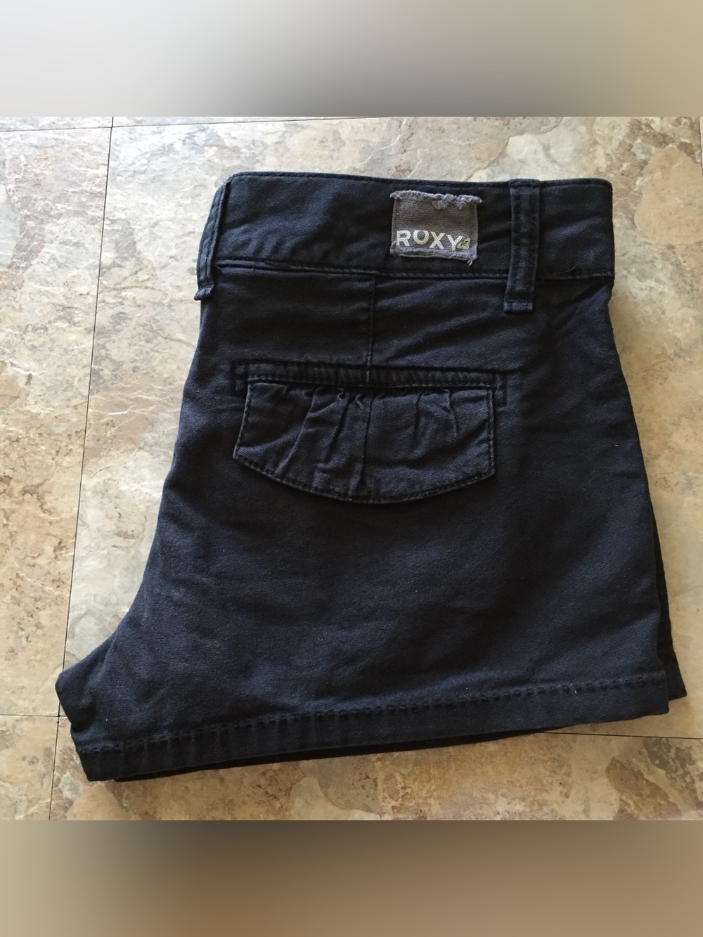 ROXY Black Shorts 🖤 - Picture 3 of 5